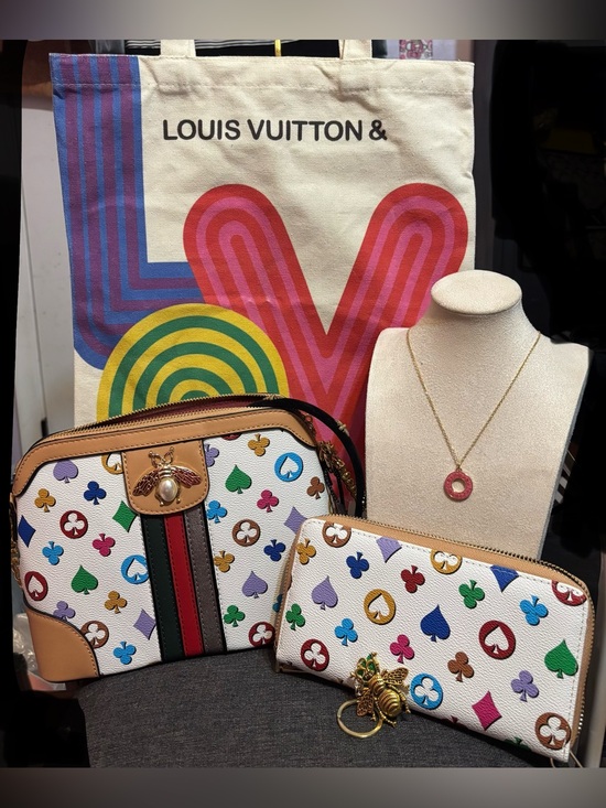 Handbags - LV exhibition bag bundle